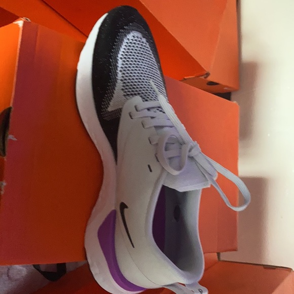 Nike Odyssey React 2 FLYKNIT - Picture 4 of 4